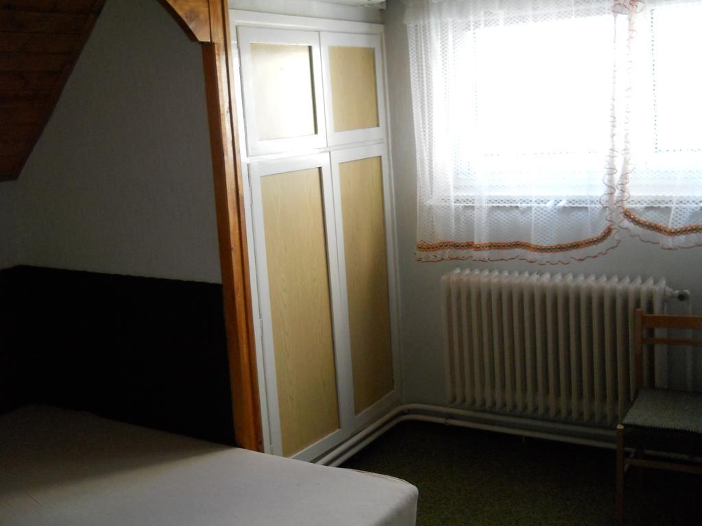 Pal Haz Apartment Abadszalok ห้อง รูปภาพ